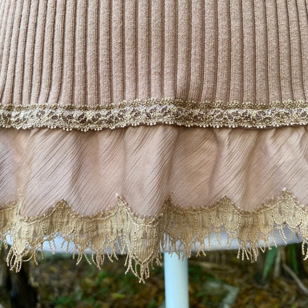 Kenar Boho Camel ribbed lace Tank - Picture 4 of 6
